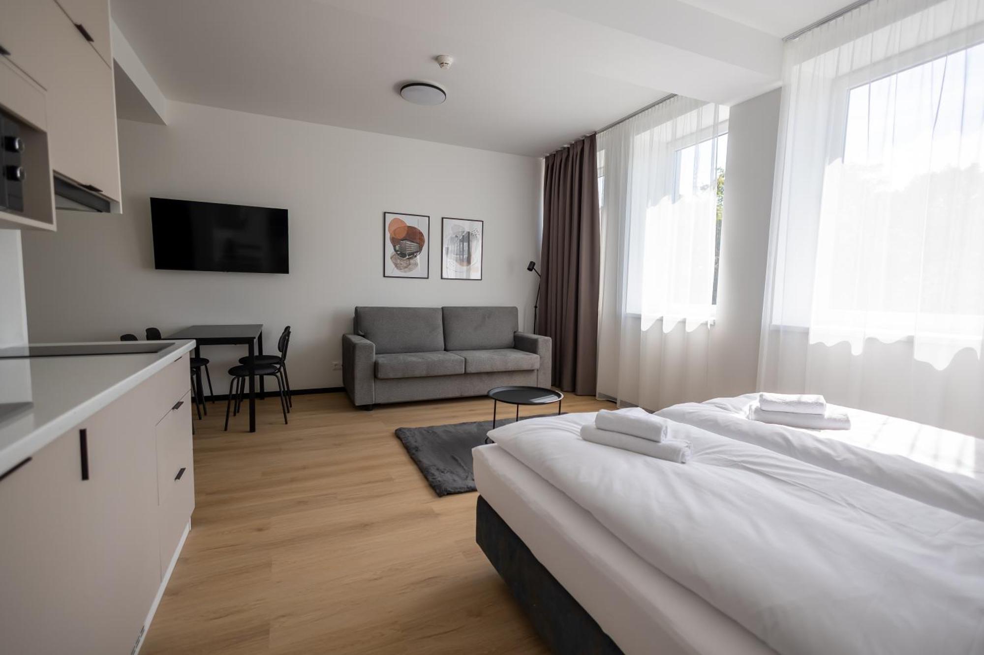 Central Residence Apartmanok Miskolc Bagian luar foto